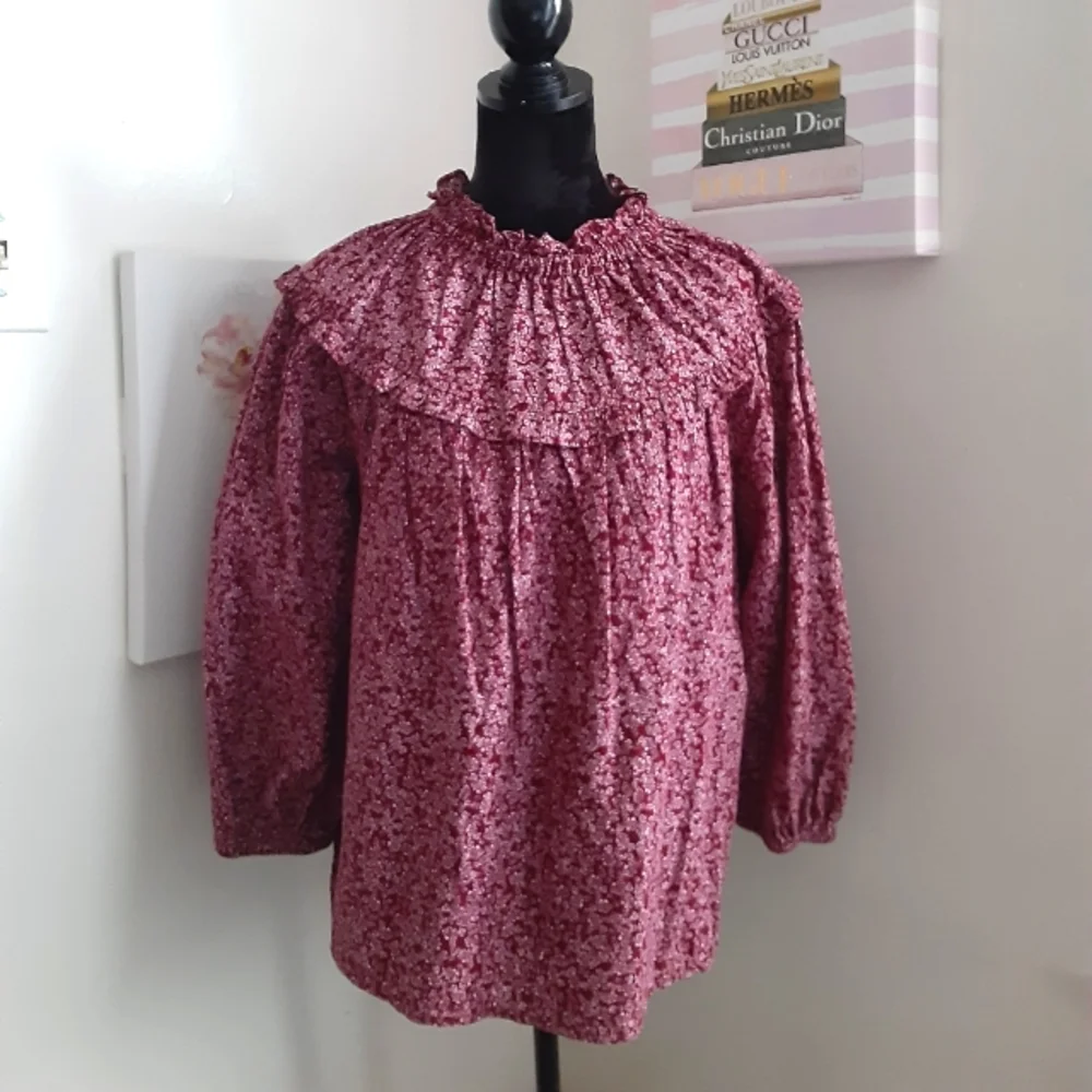 Universal Thread Pullover Top - Picture 1 of 3